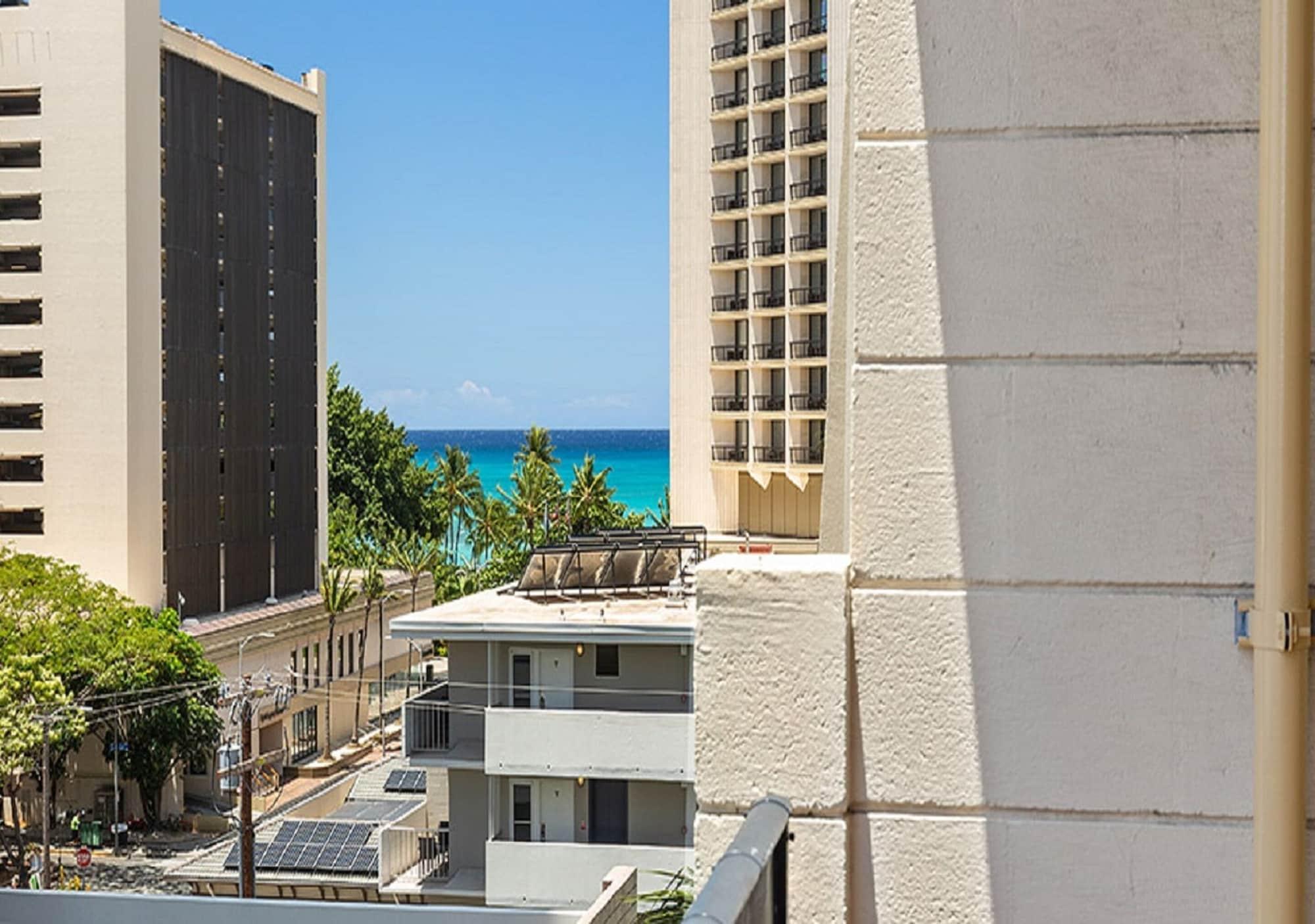 Castle Bamboo Waikiki Hotel Honolulu Exterior foto